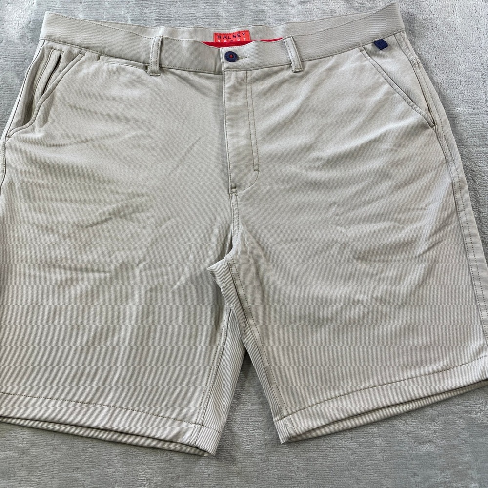 Halsey Sport Shorts Mens 40 Khaki Performance Stretch‎ Activewear Casual Preppy